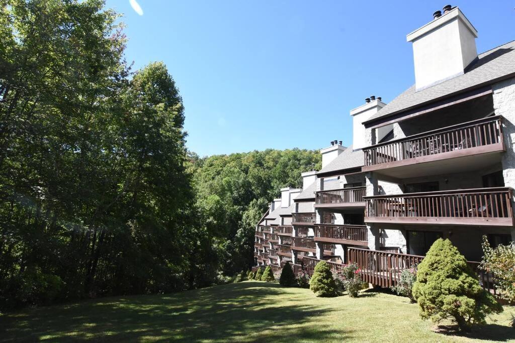 Views & Fireplace - Minutes To Gburg And Ober - Condo Gatlinburg Esterno foto