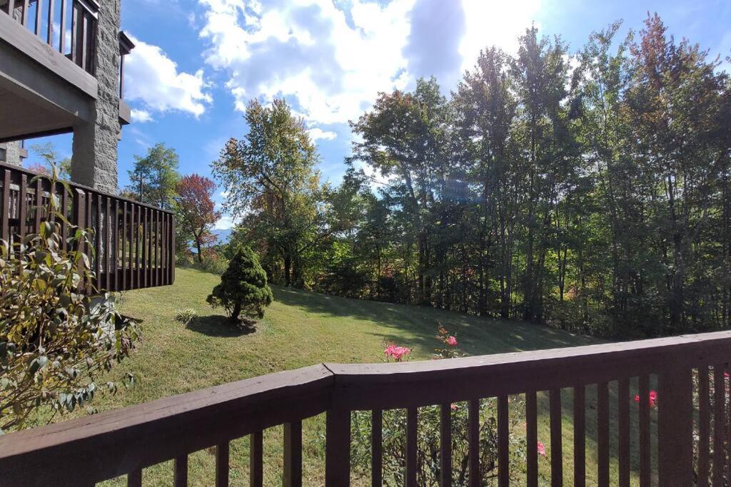Views & Fireplace - Minutes To Gburg And Ober - Condo Gatlinburg Esterno foto