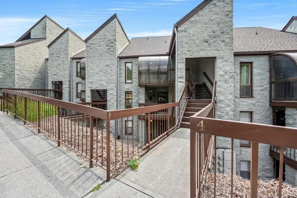 Views & Fireplace - Minutes To Gburg And Ober - Condo Gatlinburg Esterno foto